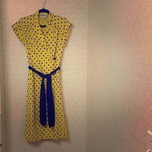 1950s rap polkadot dress